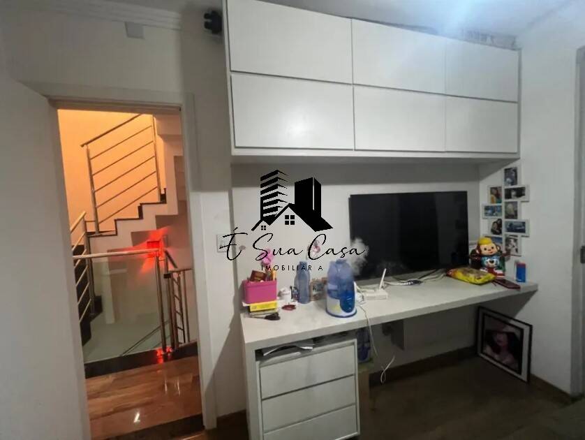 Casa à venda com 3 quartos, 180m² - Foto 11