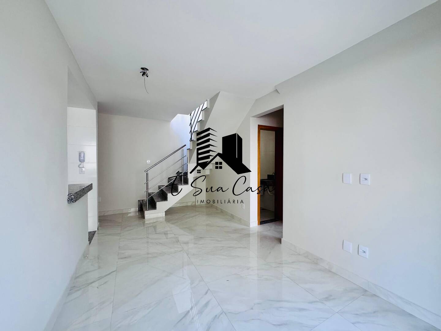 Cobertura à venda com 3 quartos, 130m² - Foto 4