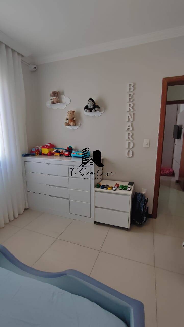 Casa à venda com 3 quartos, 168m² - Foto 13