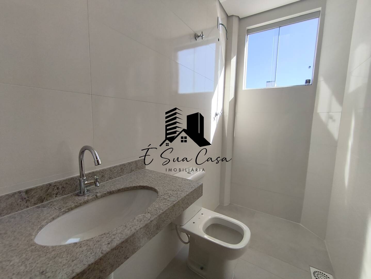 Apartamento à venda com 2 quartos, 61m² - Foto 13