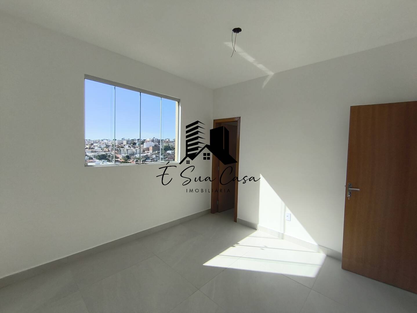Apartamento à venda com 2 quartos, 61m² - Foto 11