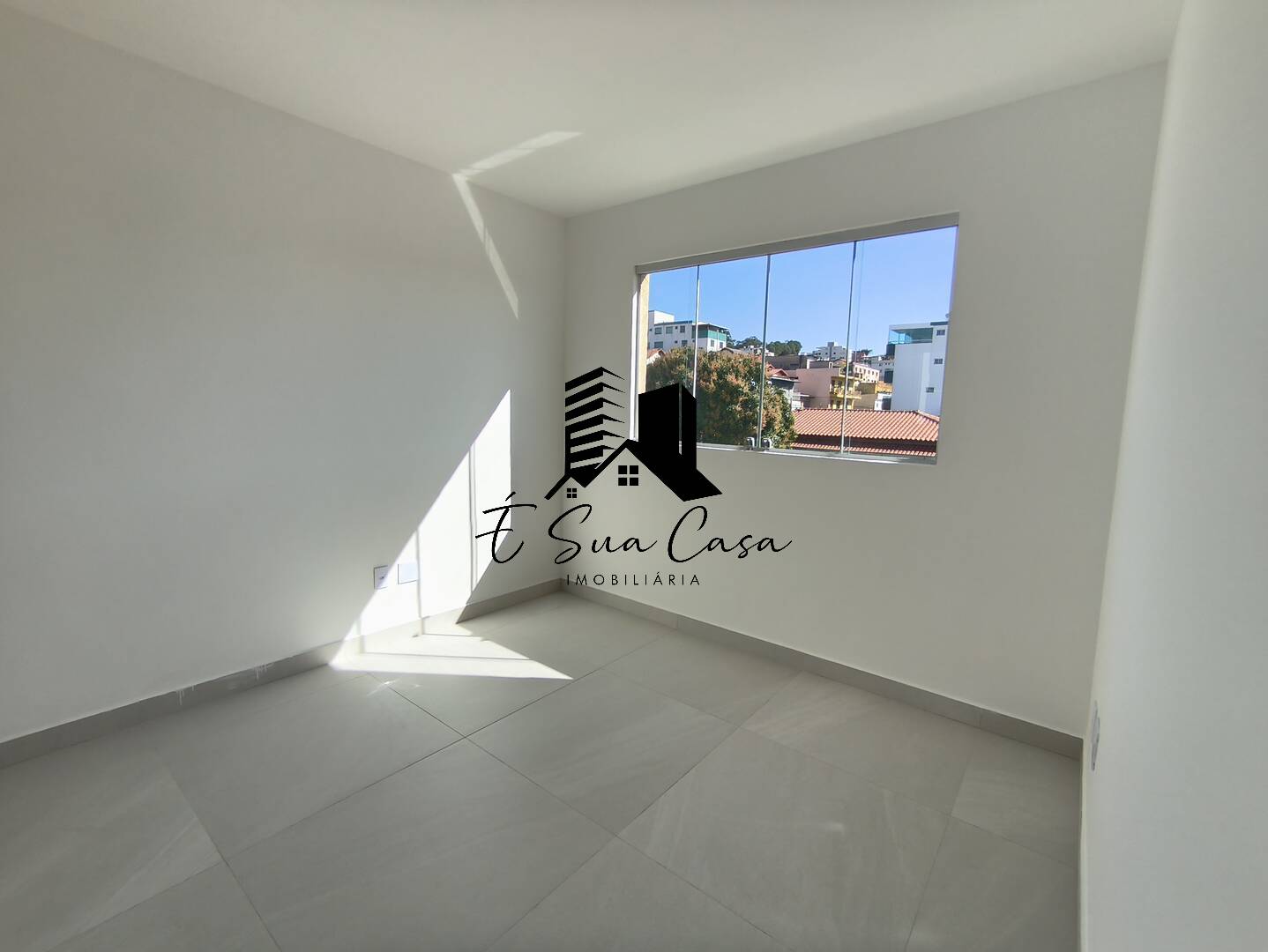 Apartamento à venda com 2 quartos, 61m² - Foto 17