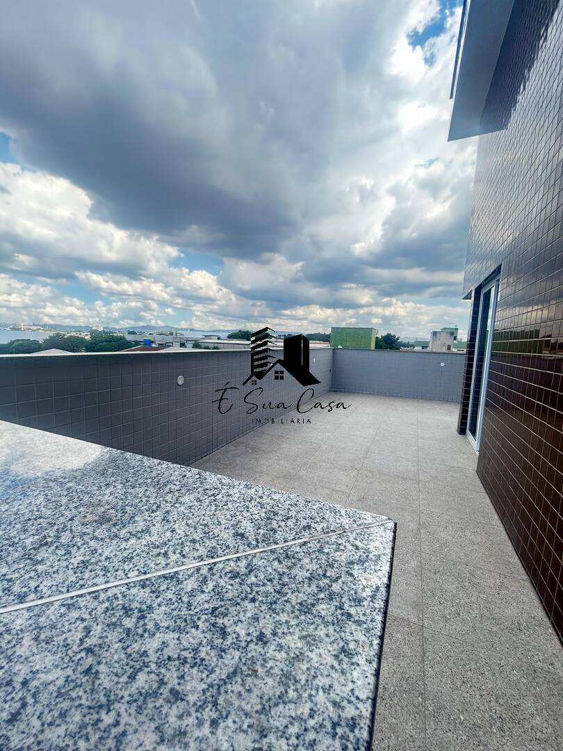 Cobertura, 3 quartos, 185 m² - Foto 2