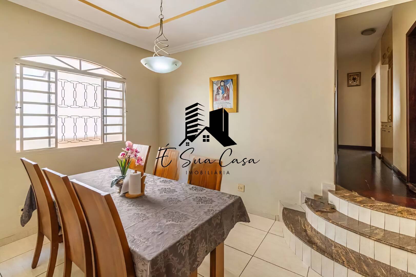 Casa à venda com 3 quartos, 360m² - Foto 6