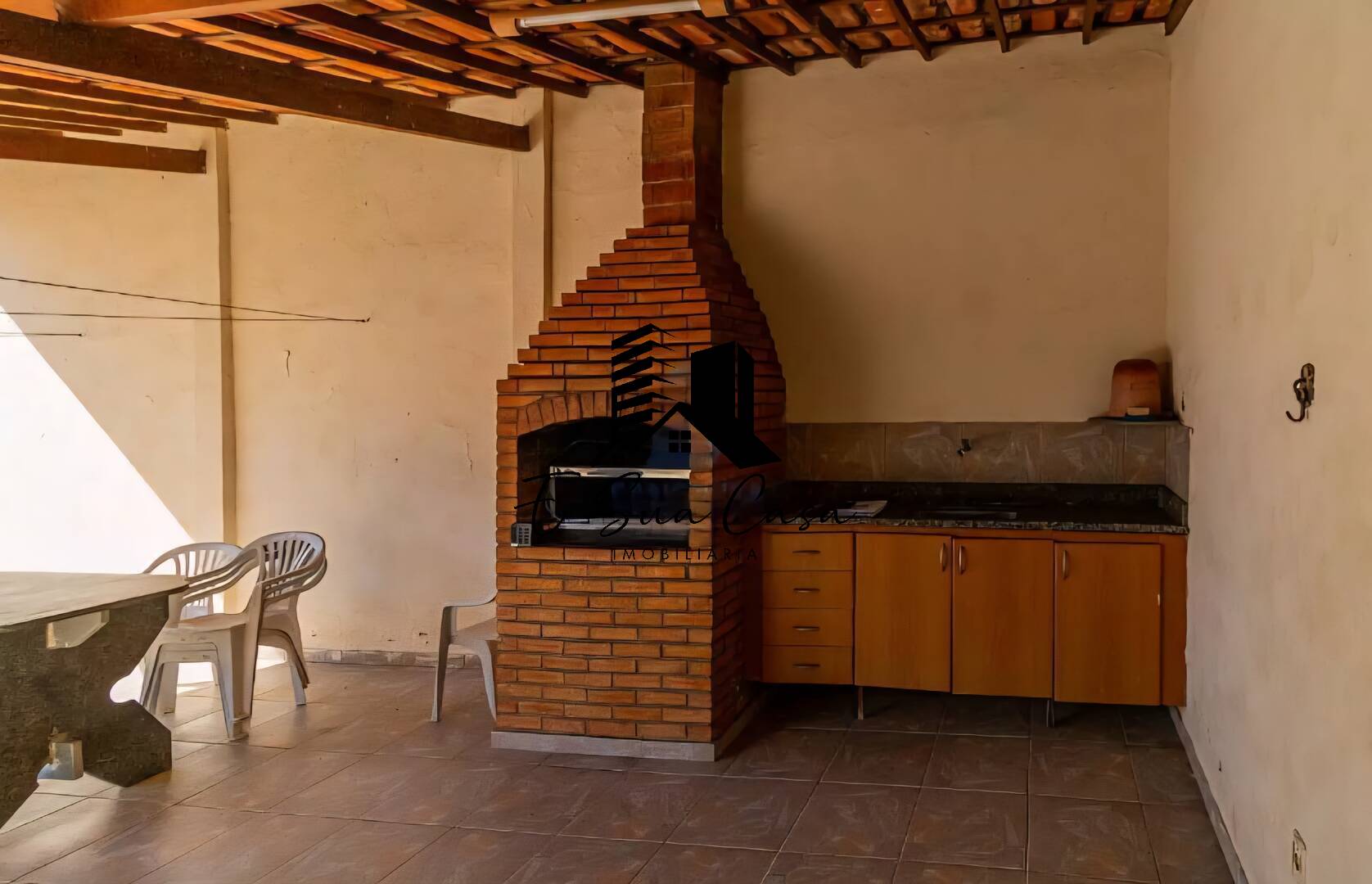 Casa à venda com 3 quartos, 360m² - Foto 22