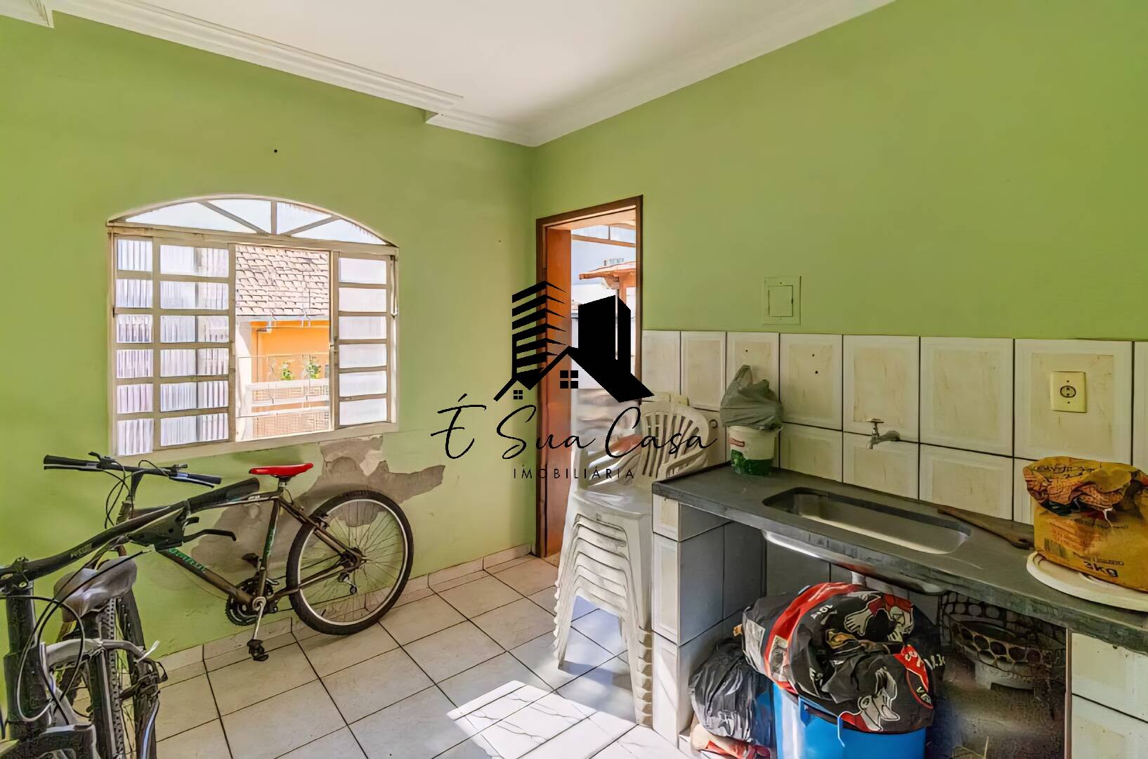 Casa à venda com 3 quartos, 360m² - Foto 24