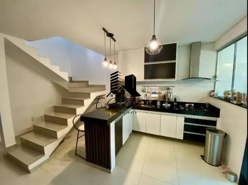 Casa à venda com 2 quartos, 155m² - Foto 6
