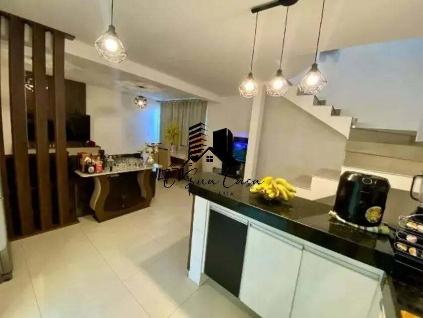 Casa à venda com 2 quartos, 155m² - Foto 5