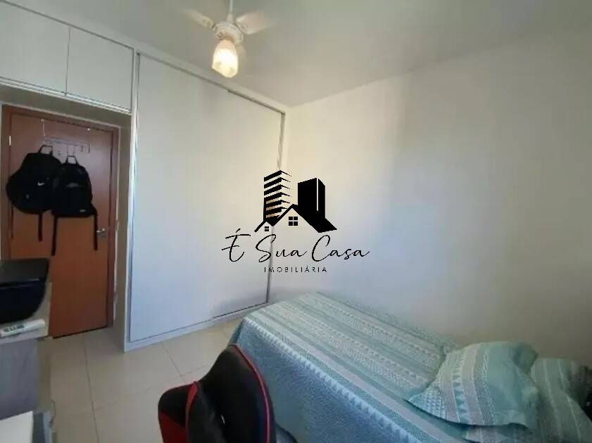 Casa à venda com 2 quartos, 155m² - Foto 9