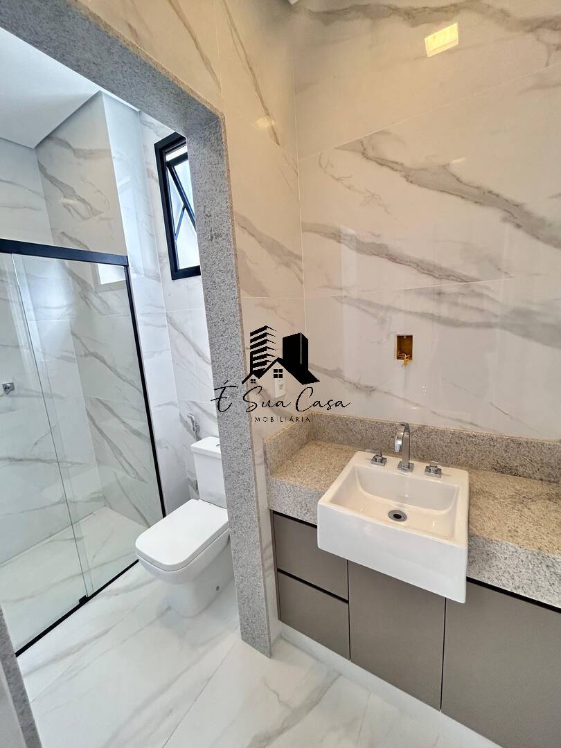 Apartamento para alugar com 3 quartos, 225m² - Foto 21