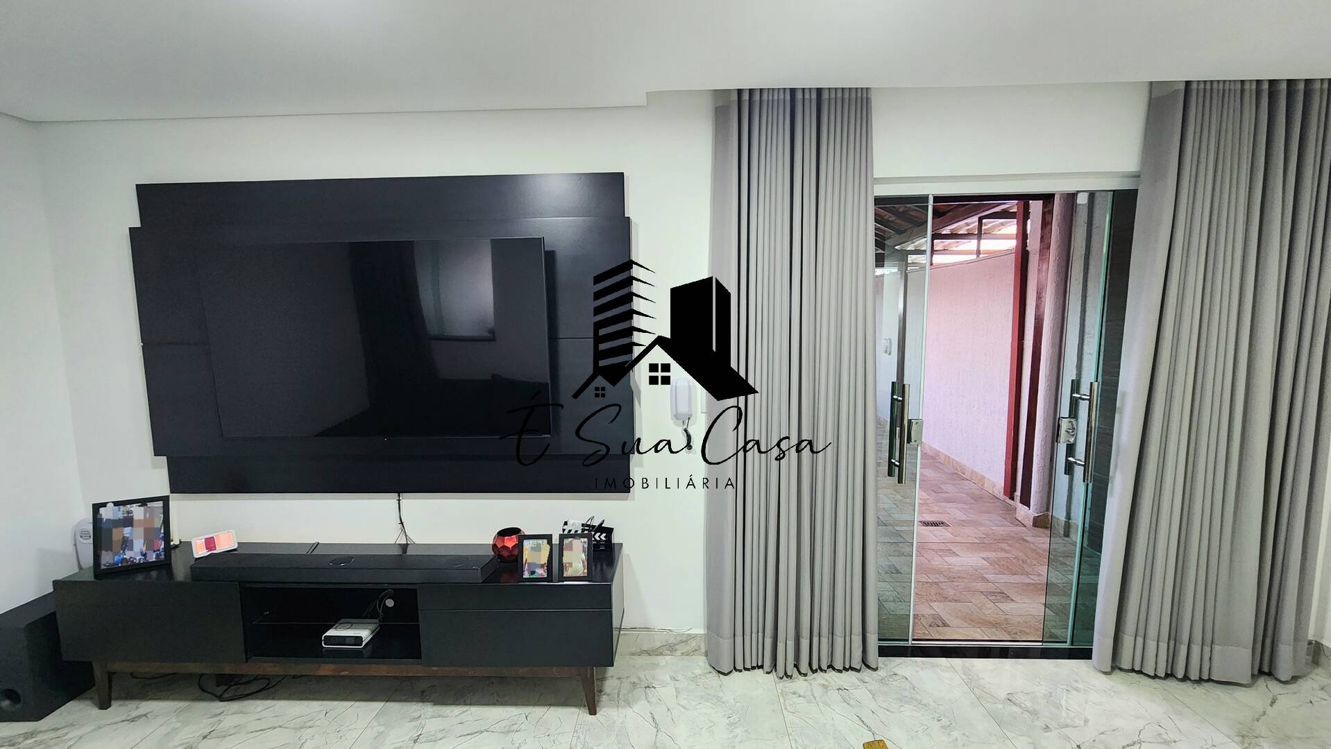 Casa à venda com 2 quartos, 141m² - Foto 3