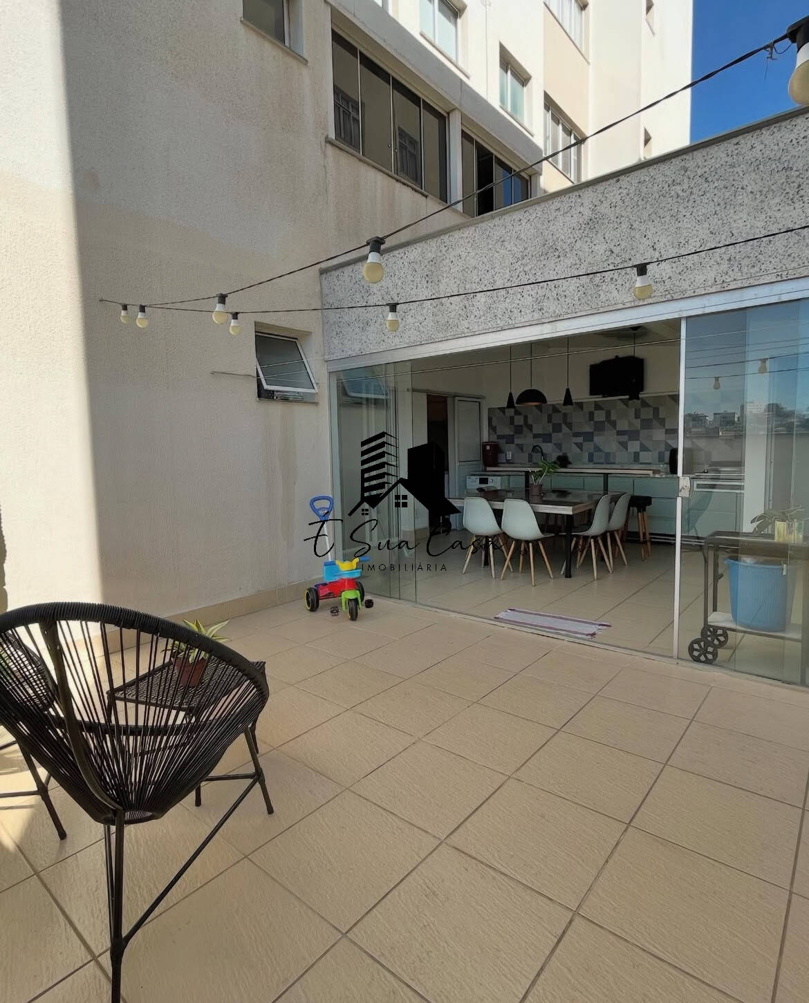 Apartamento à venda com 2 quartos, 89m² - Foto 5