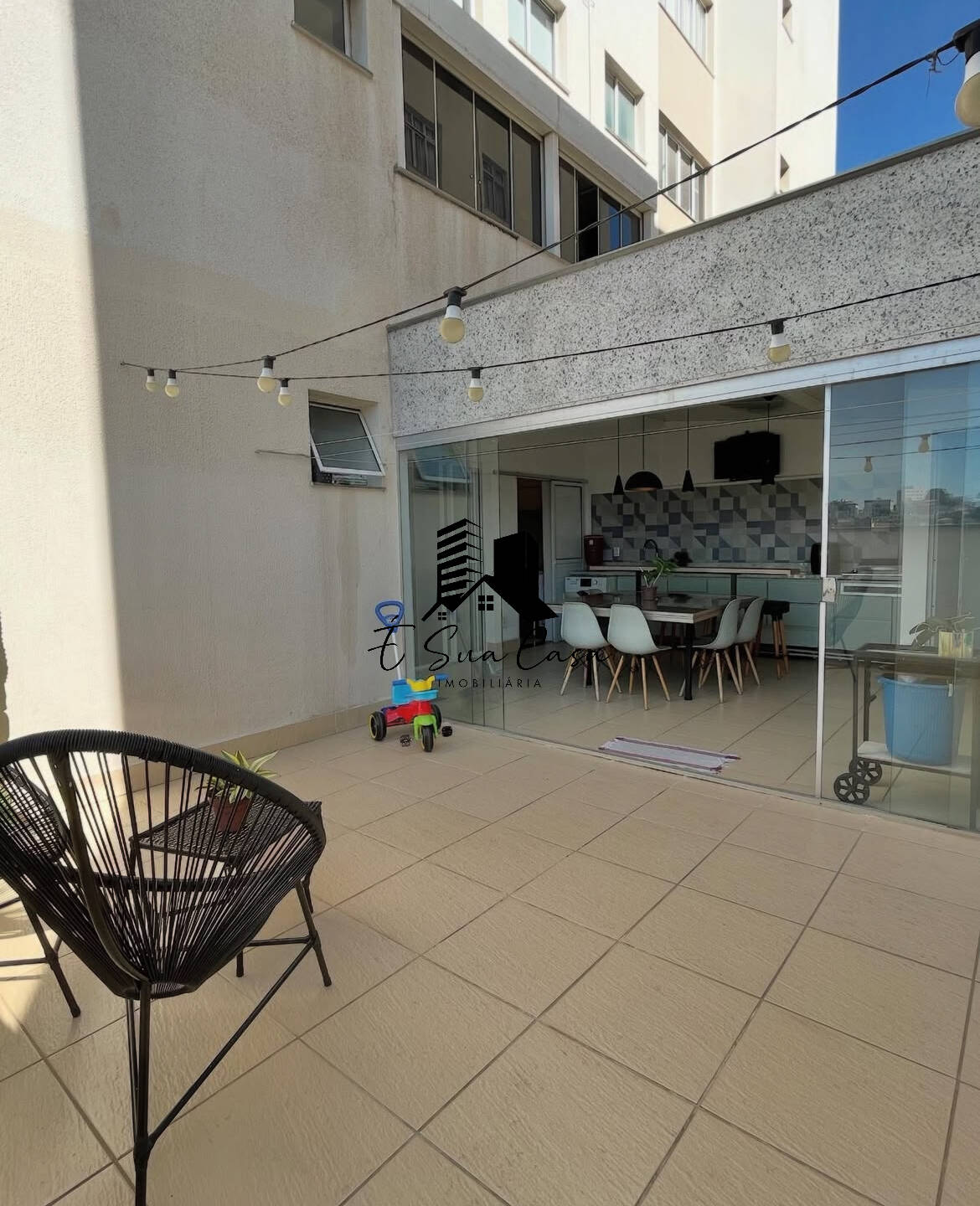 Apartamento à venda com 2 quartos, 89m² - Foto 11
