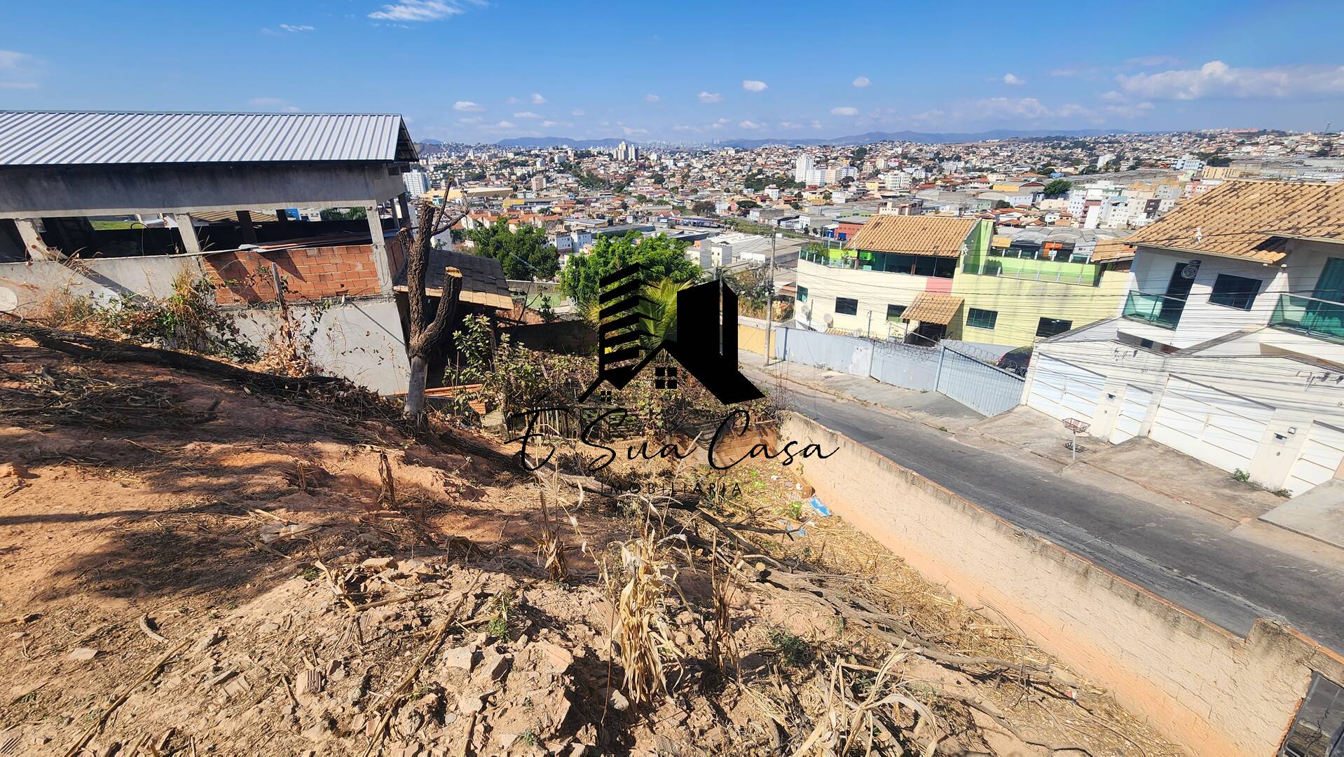Terreno à venda, 360m² - Foto 1
