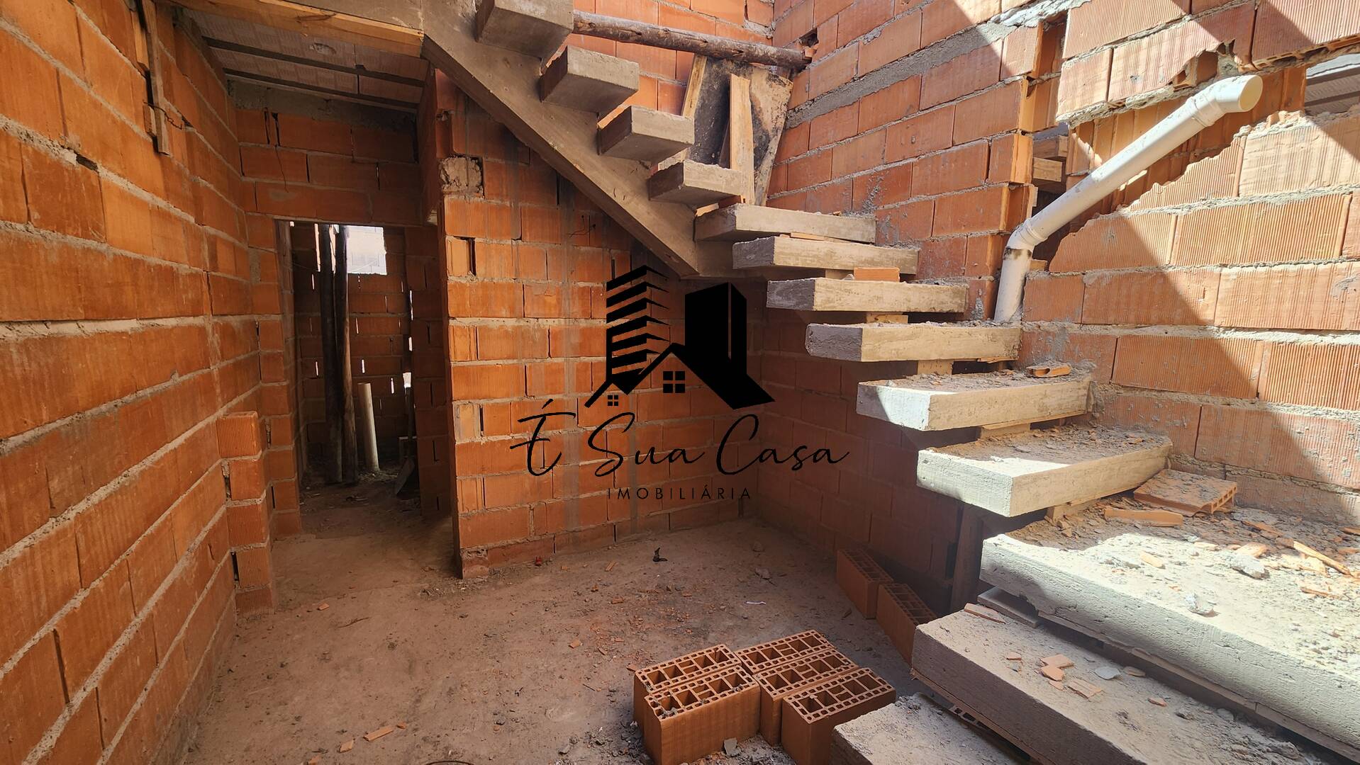 Casa à venda com 2 quartos, 122m² - Foto 8
