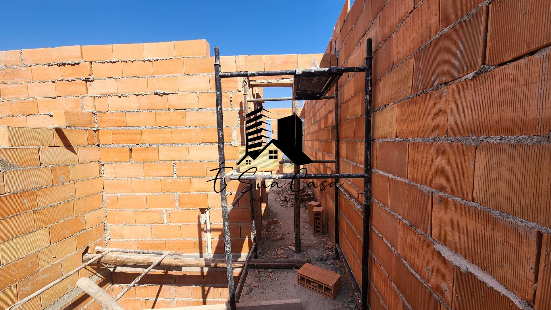 Casa à venda com 2 quartos, 122m² - Foto 11