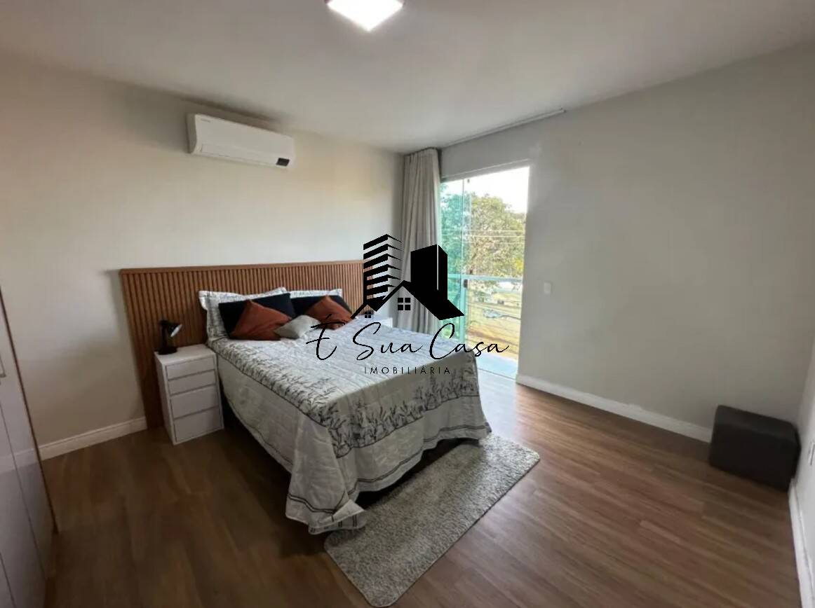 Casa à venda com 3 quartos, 196m² - Foto 8