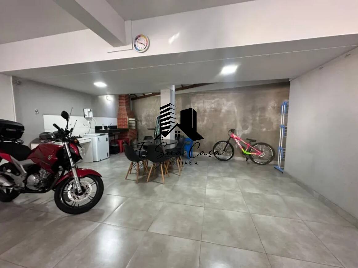 Casa à venda com 3 quartos, 196m² - Foto 14
