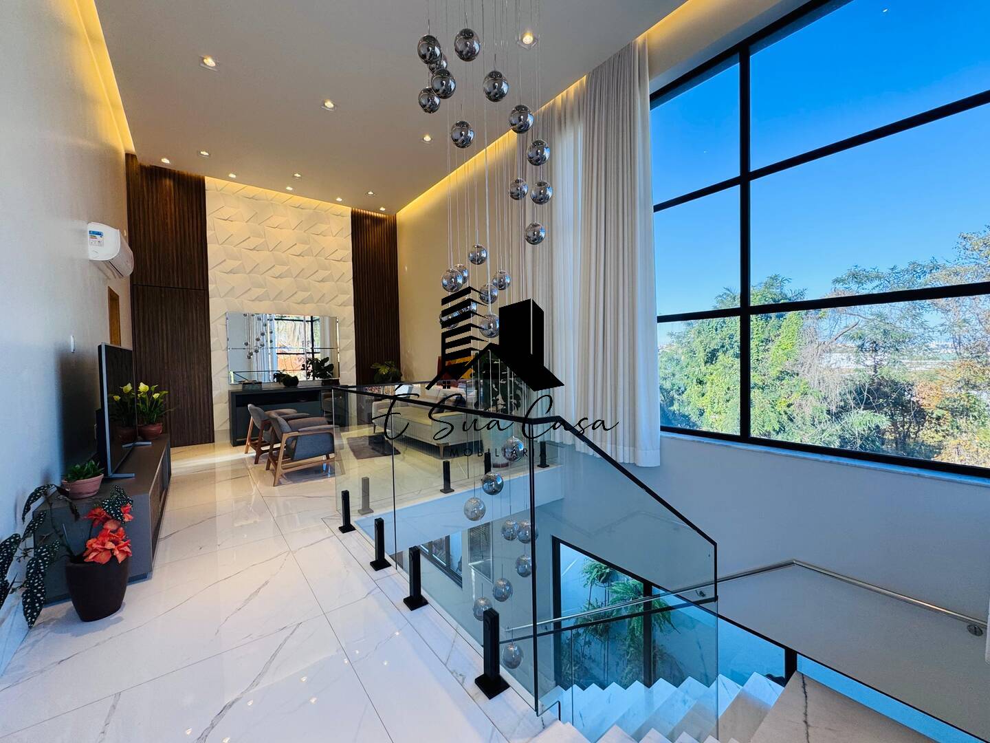 Casa, 4 quartos, 370 m² - Foto 1