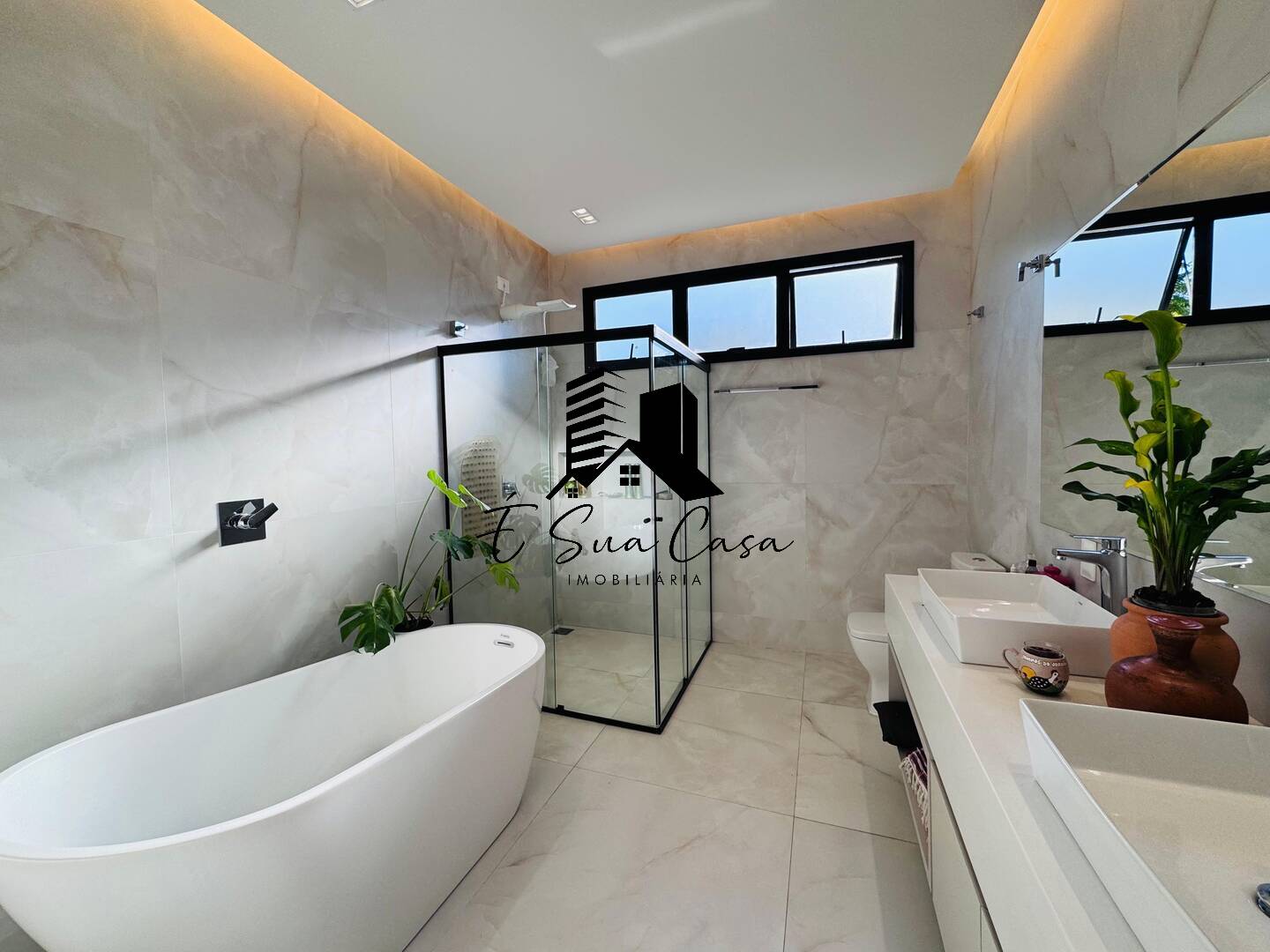 Casa, 4 quartos, 370 m² - Foto 24