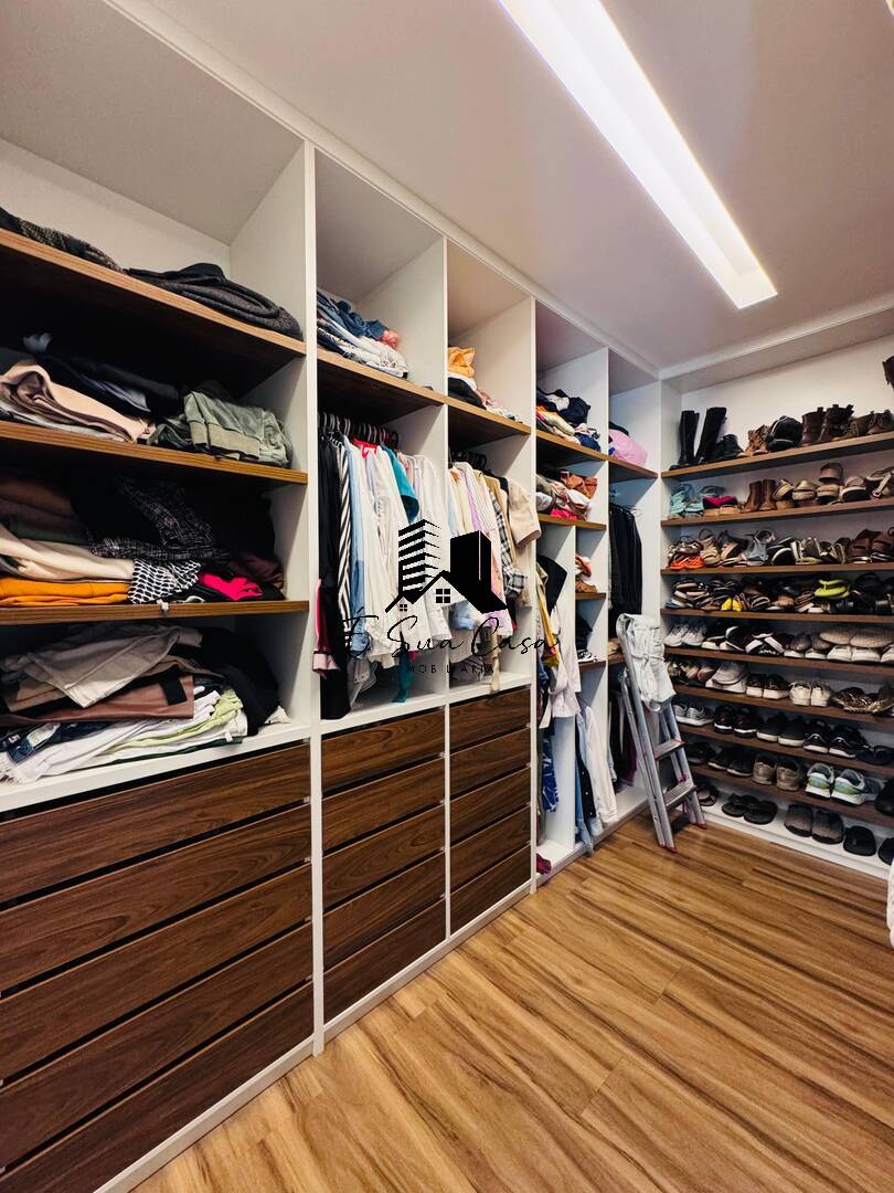 Casa, 4 quartos, 370 m² - Foto 25