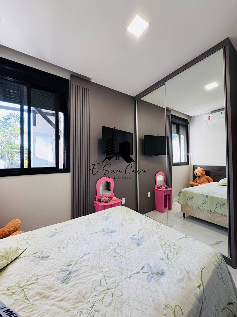 Casa, 4 quartos, 370 m² - Foto 47