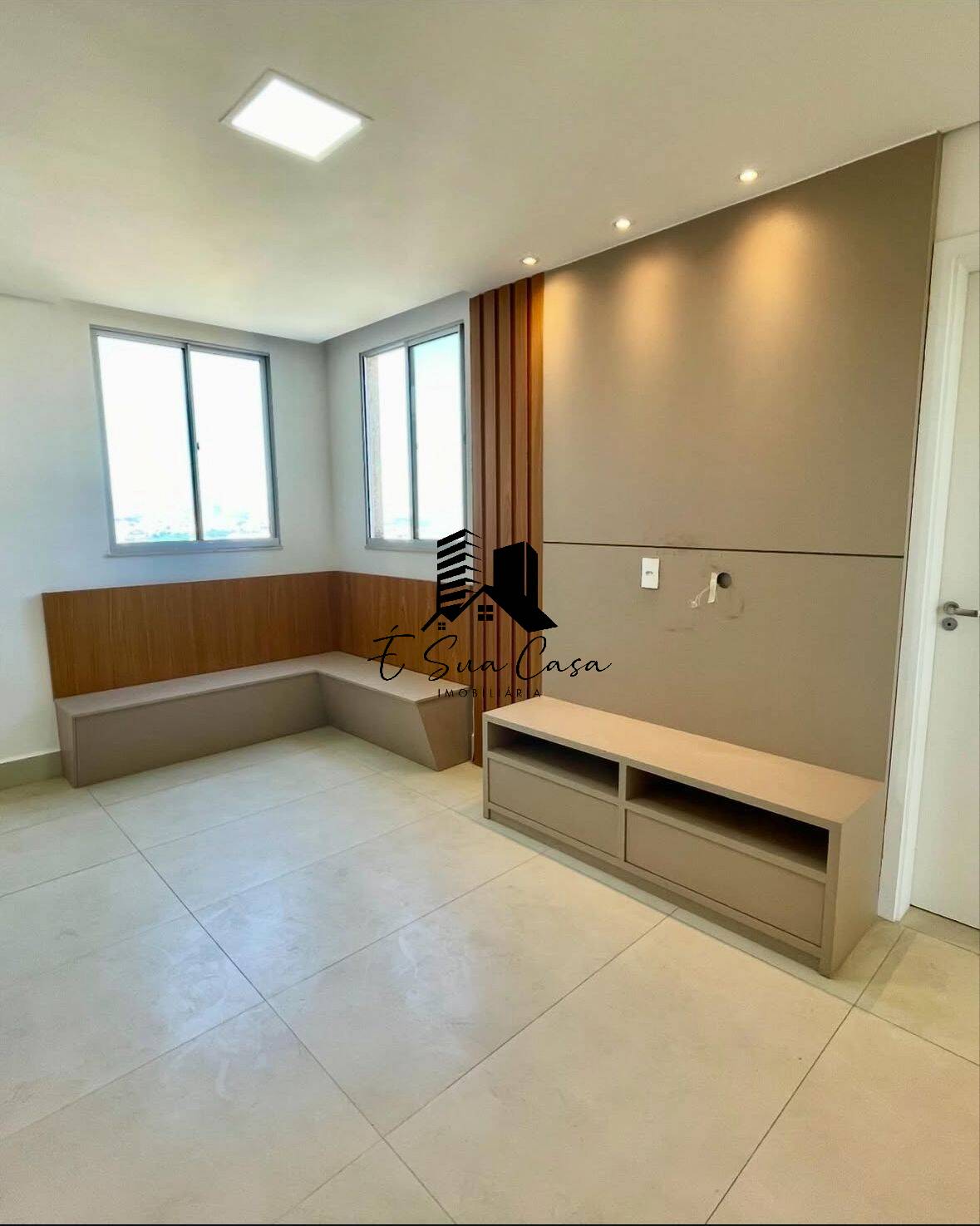 Apartamento à venda com 2 quartos, 61m² - Foto 3