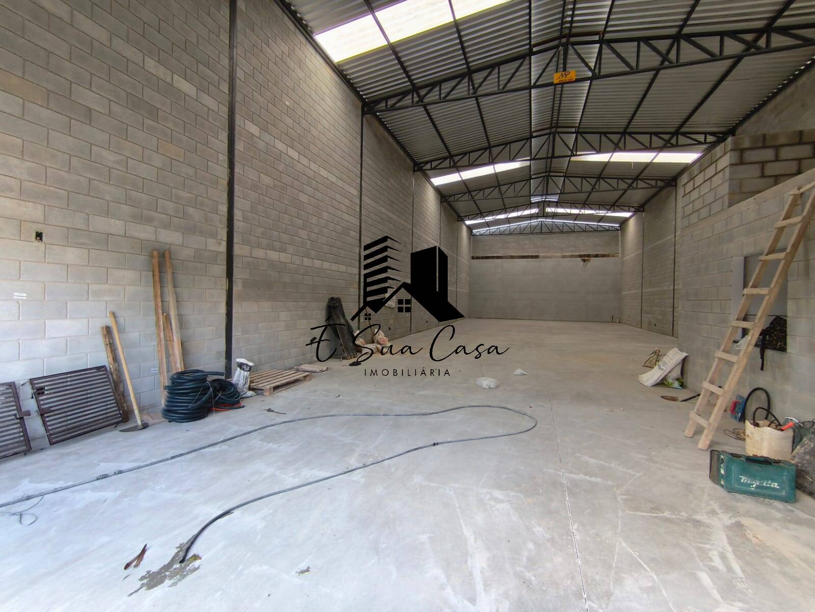 Depósito-Galpão-Armazém para alugar, 420m² - Foto 3