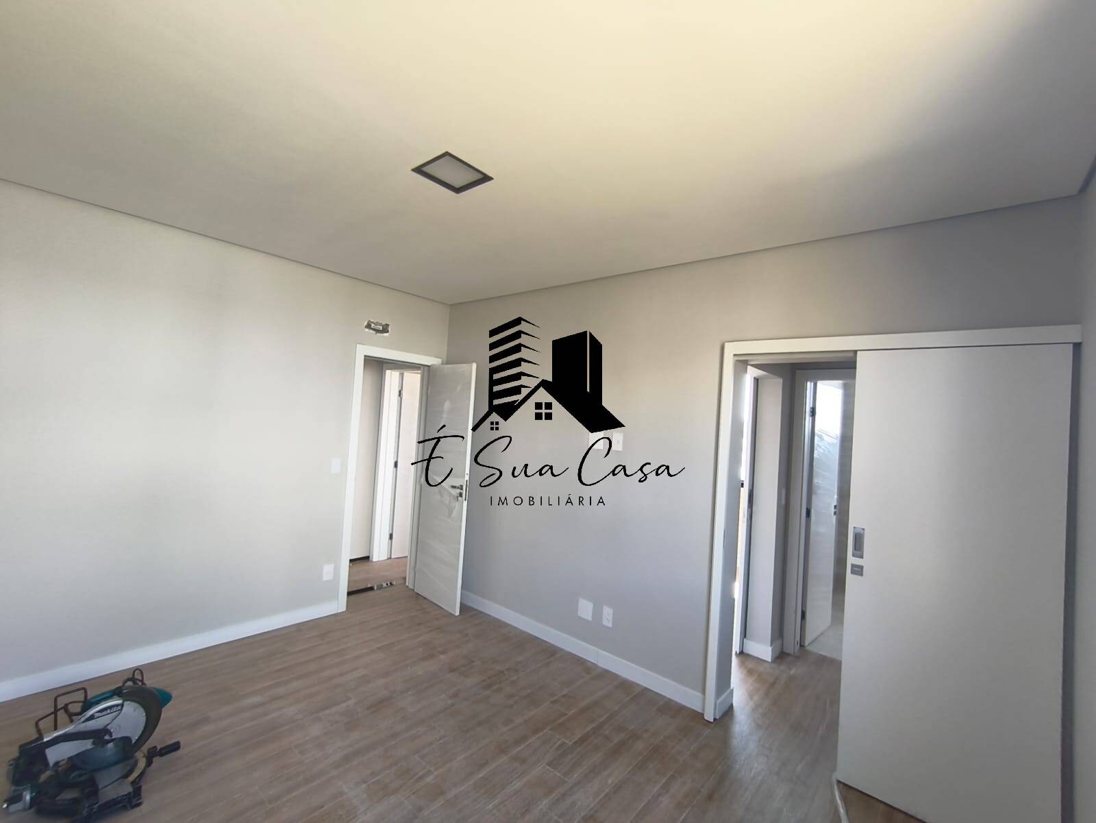 Casa à venda com 3 quartos, 210m² - Foto 15