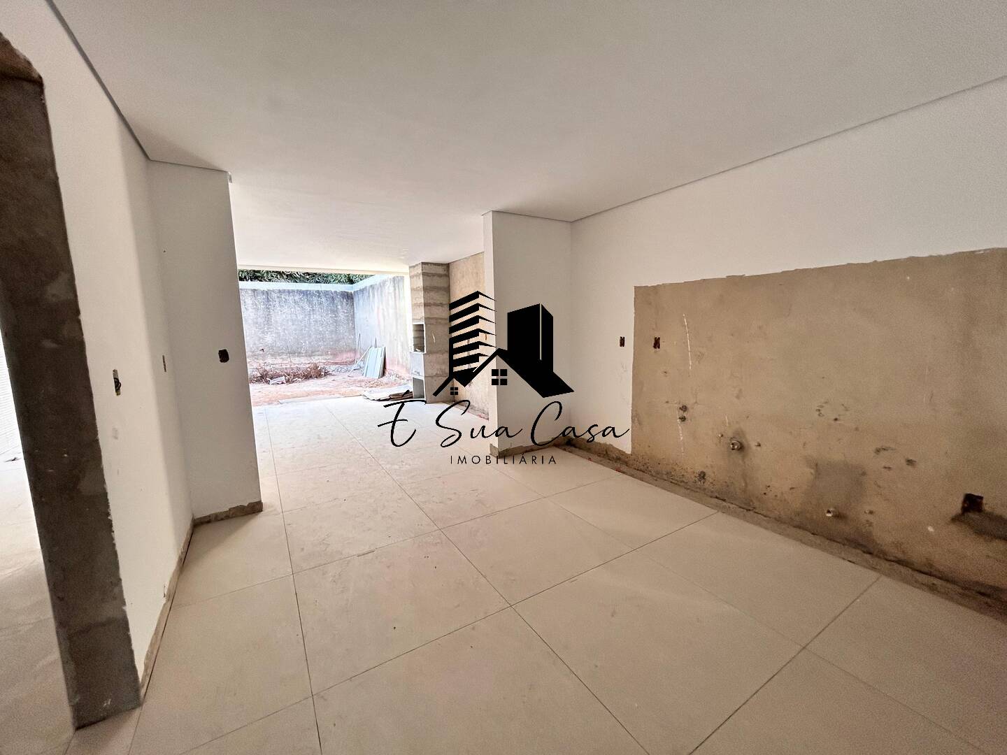 Casa à venda com 3 quartos, 230m² - Foto 28