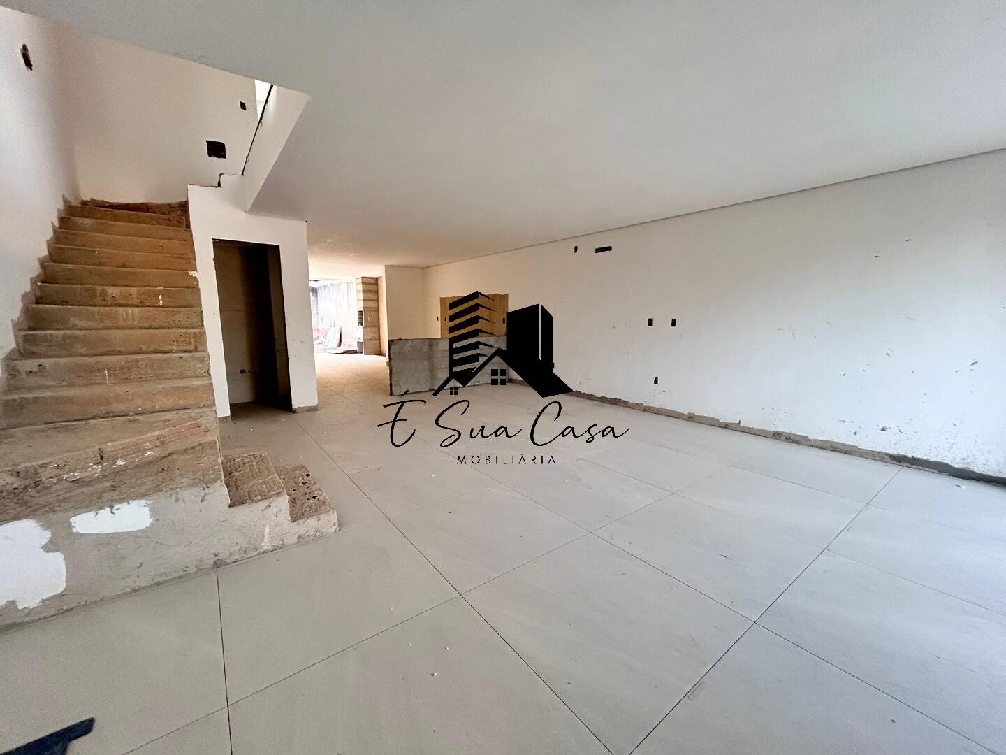 Casa à venda com 3 quartos, 230m² - Foto 29