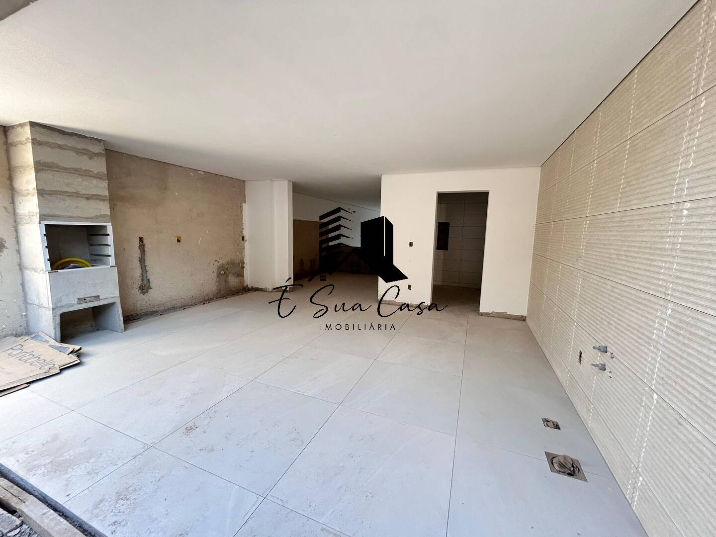 Casa à venda com 3 quartos, 230m² - Foto 42