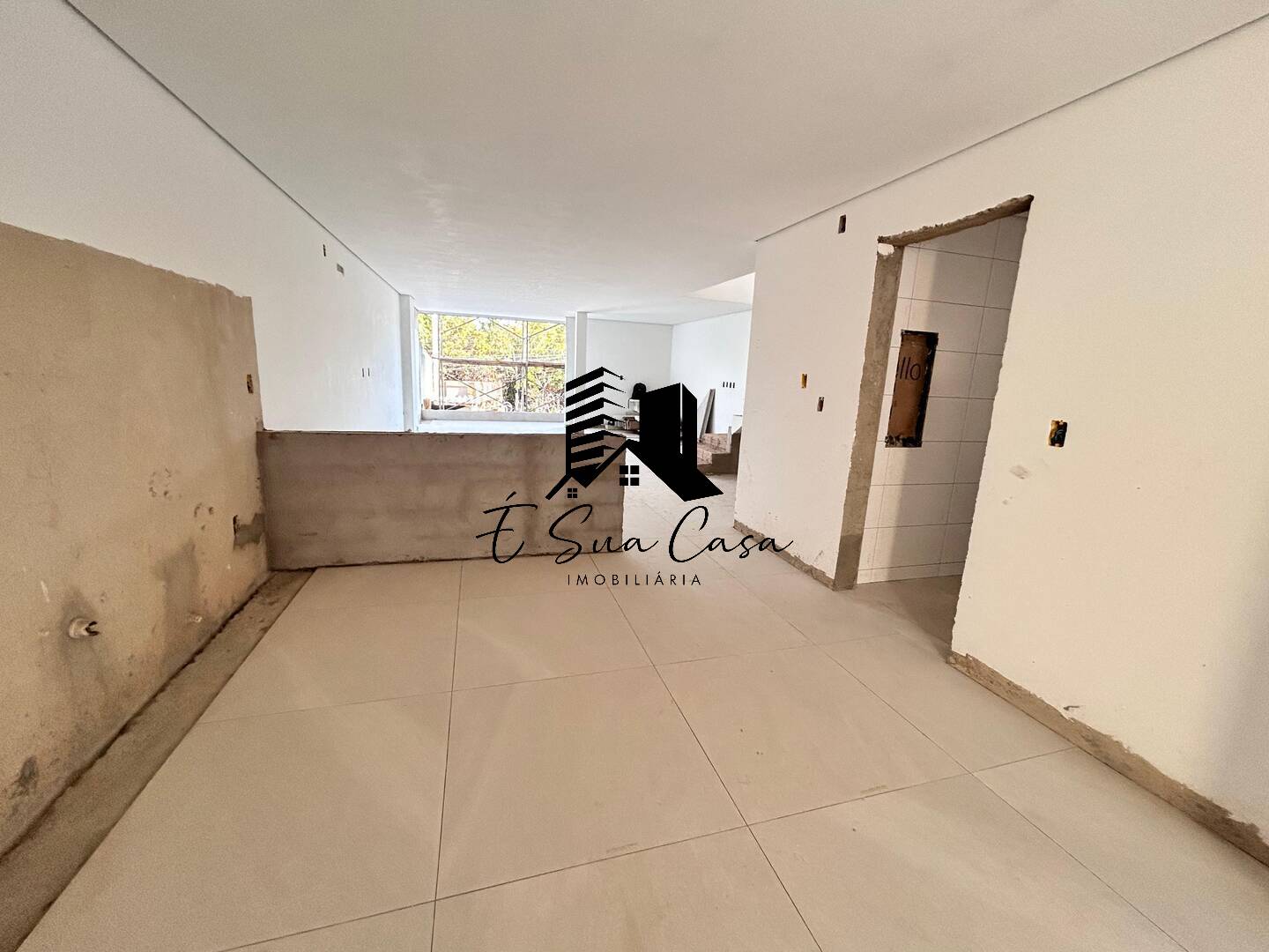 Casa à venda com 3 quartos, 230m² - Foto 5