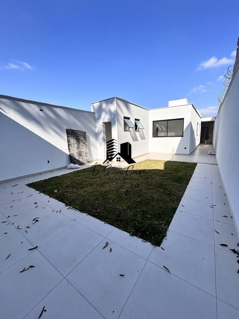 Casa à venda com 3 quartos, 116m² - Foto 11