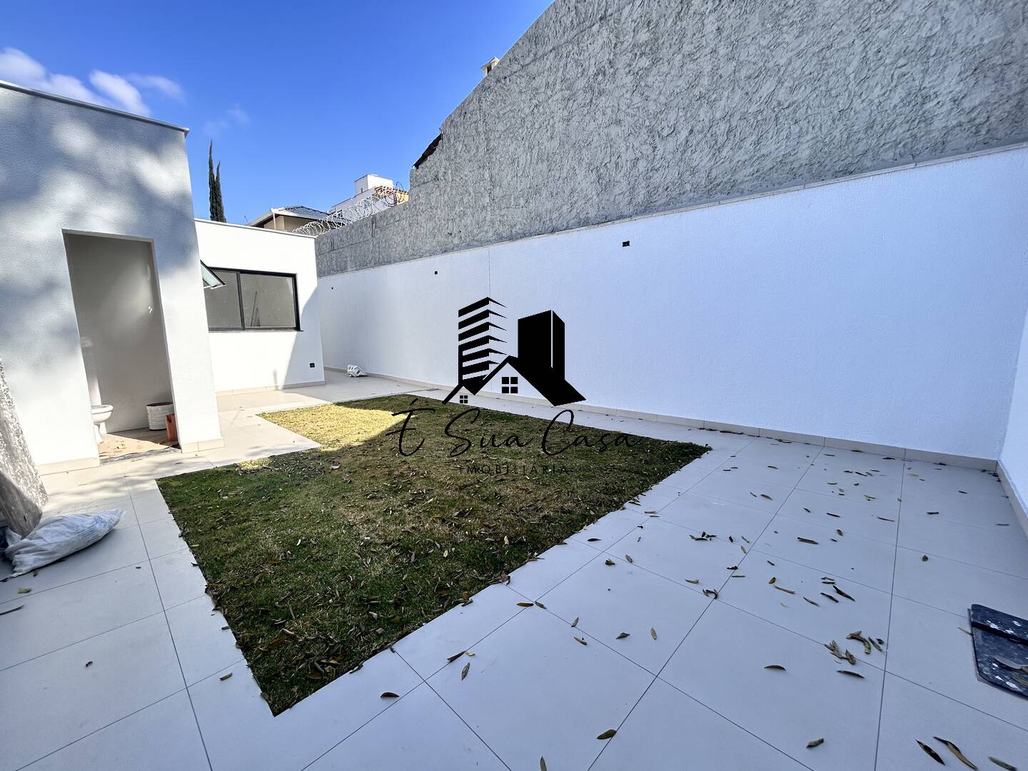 Casa à venda com 3 quartos, 116m² - Foto 12
