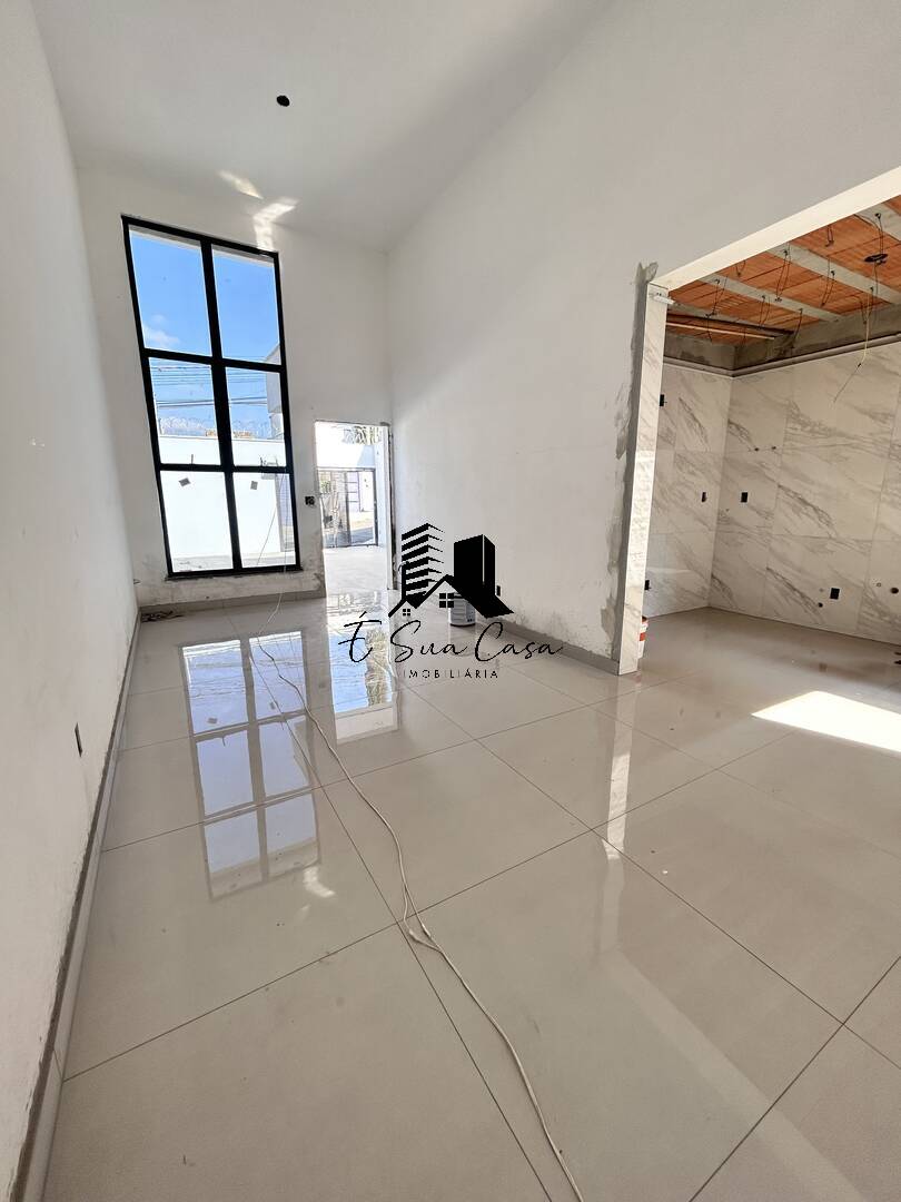 Casa à venda com 3 quartos, 116m² - Foto 4