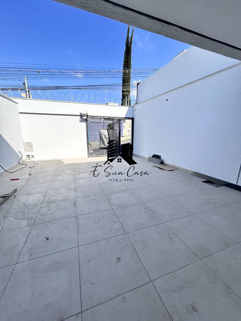 Casa à venda com 3 quartos, 116m² - Foto 35