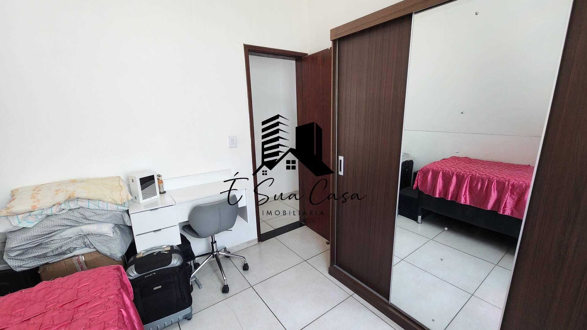 Casa à venda com 2 quartos, 105m² - Foto 12