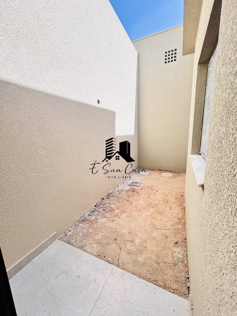 Casa à venda com 3 quartos, 88m² - Foto 24