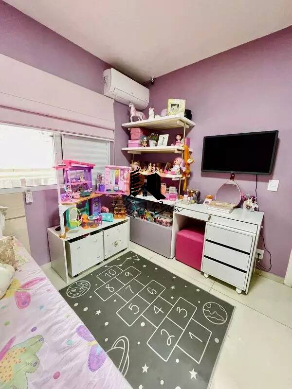 Casa à venda com 4 quartos, 156m² - Foto 11