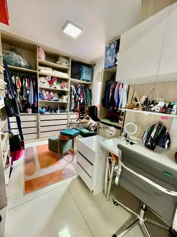 Casa à venda com 4 quartos, 156m² - Foto 7