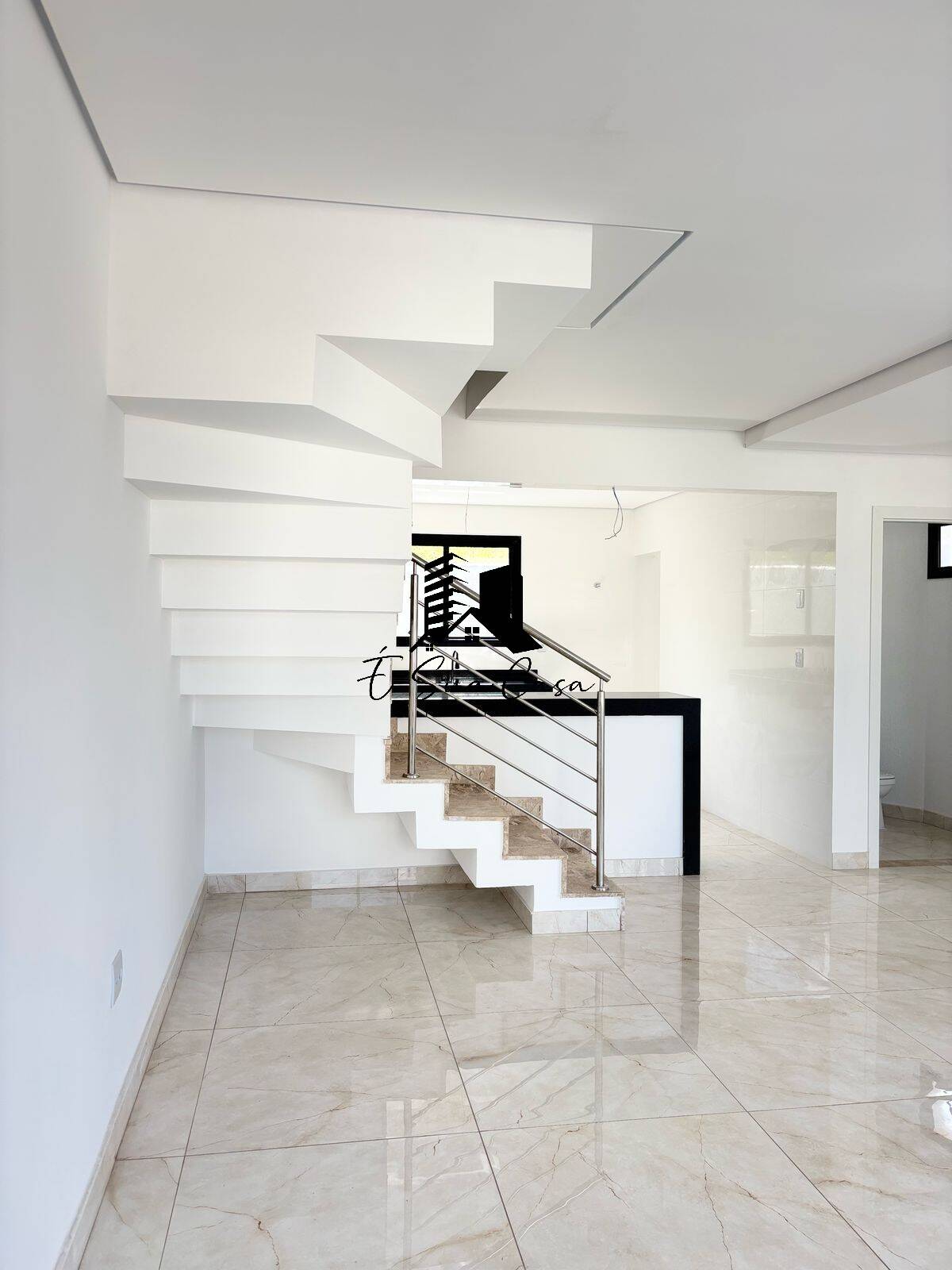 Casa para alugar com 3 quartos, 170m² - Foto 7