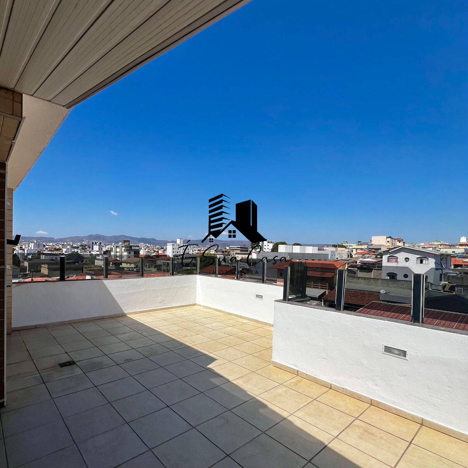 Cobertura, 3 quartos, 190 m² - Foto 2