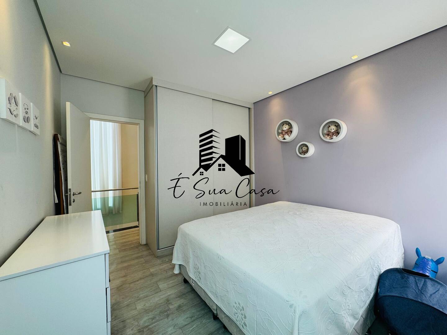Casa à venda com 4 quartos, 360m² - Foto 32