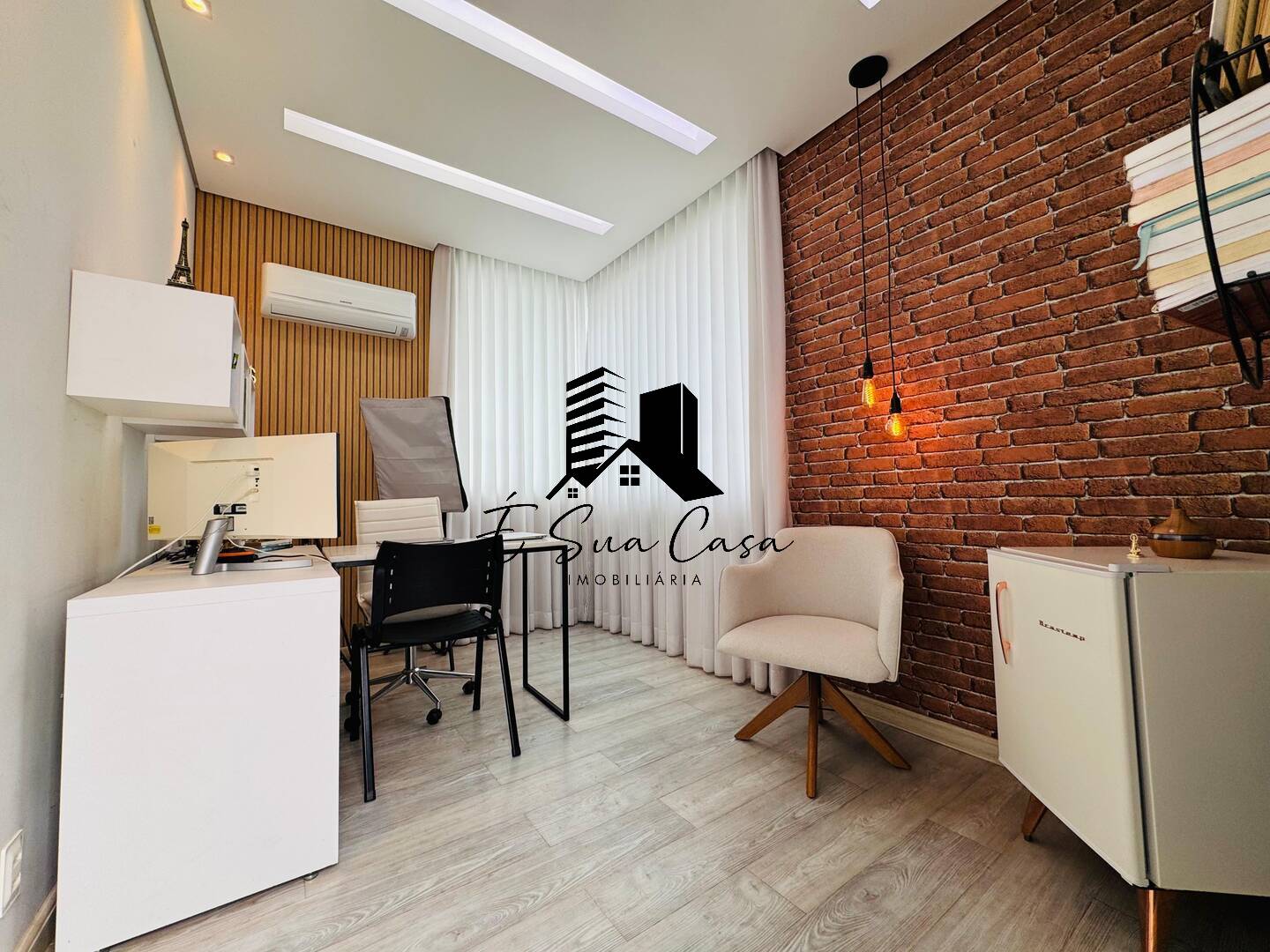 Casa à venda com 4 quartos, 360m² - Foto 27
