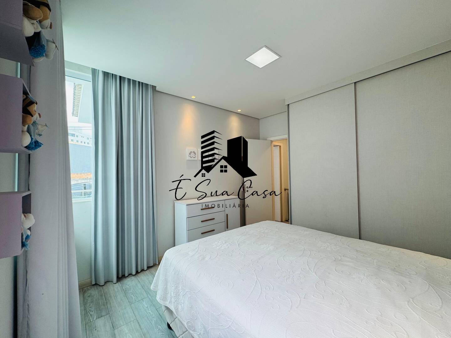 Casa à venda com 4 quartos, 360m² - Foto 33