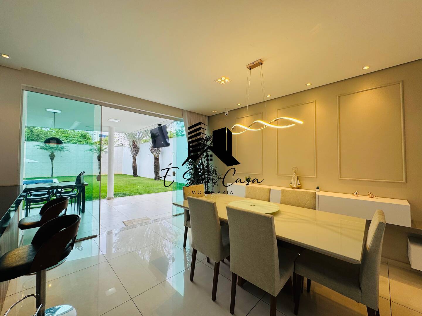 Casa à venda com 4 quartos, 360m² - Foto 7