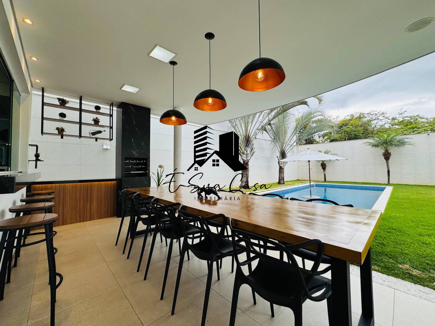 Casa à venda com 4 quartos, 360m² - Foto 15