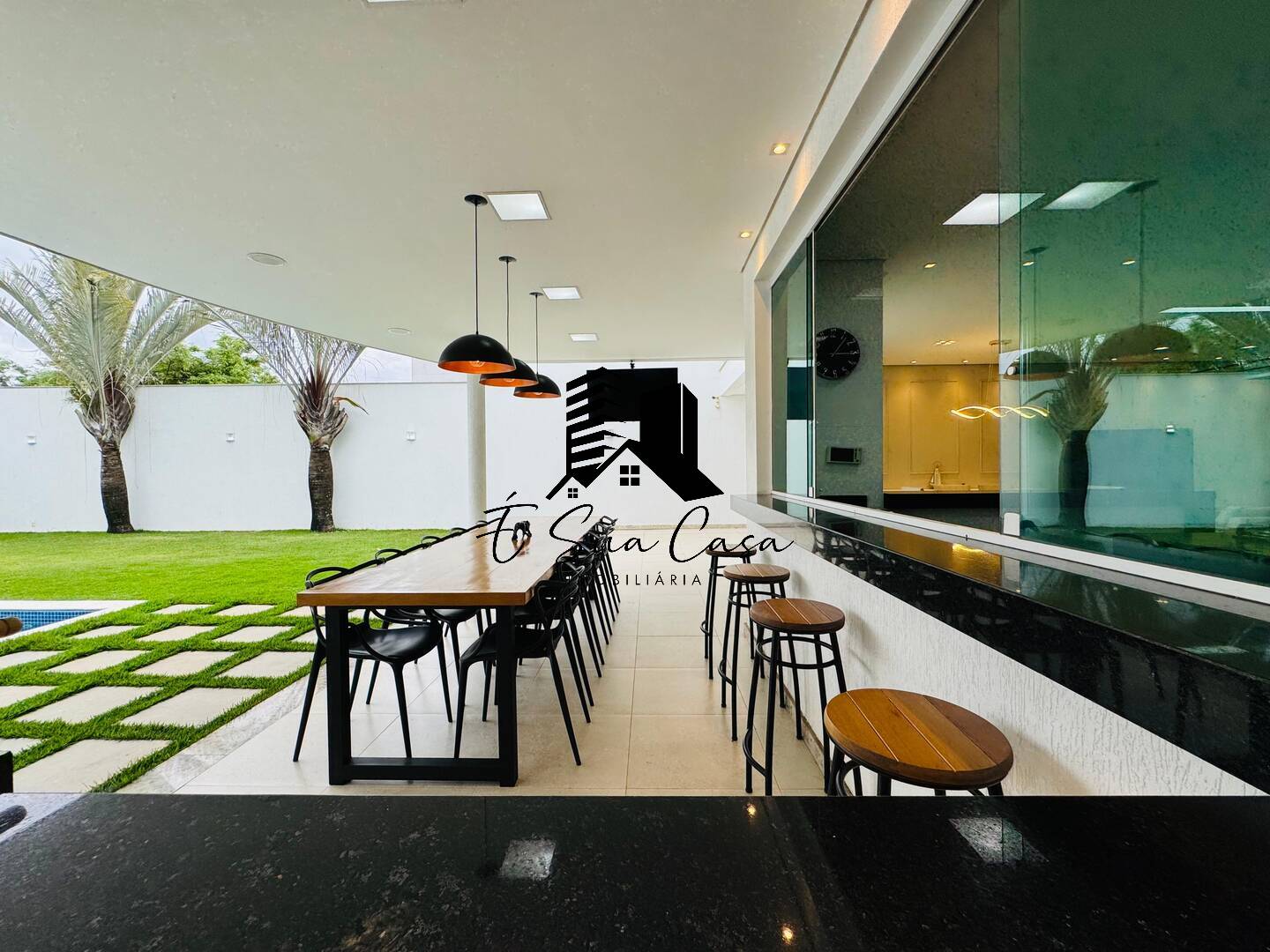 Casa à venda com 4 quartos, 360m² - Foto 18