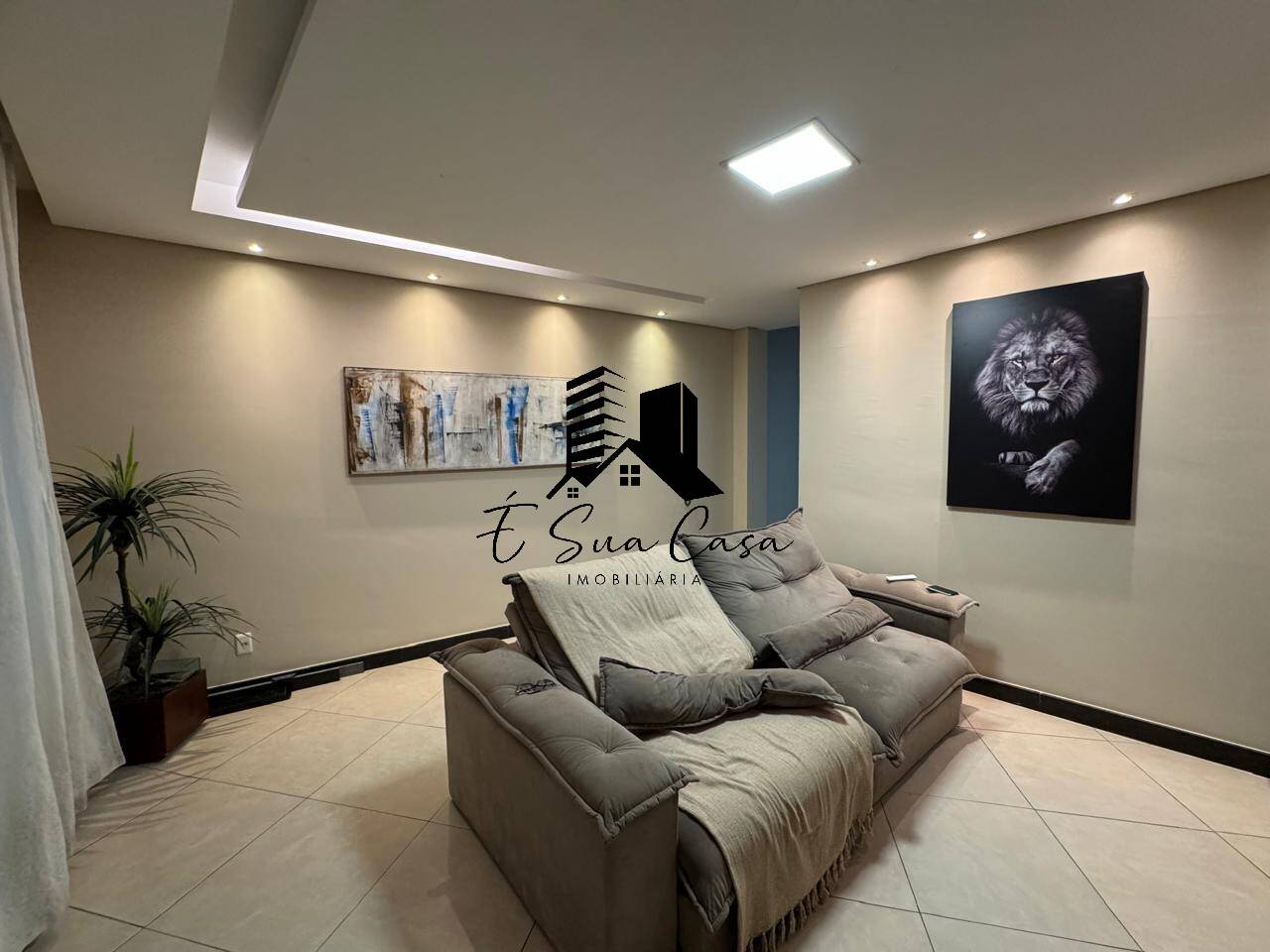 Casa, 3 quartos, 130 m² - Foto 1